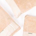 Sharon-Klein-Photography_-travelset_-30