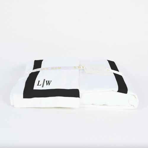 Fronha Avulsa 600 Fios Branca Esquadro Duplo Preto