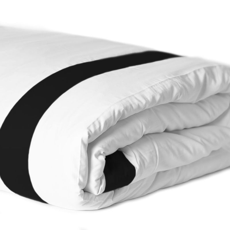 Duvet-Barrado-Interno-Detalhe-Preto