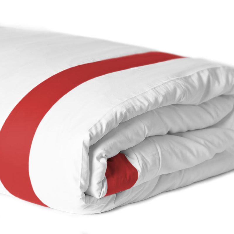 Duvet-Barrado-Interno-Detalhe-Vermelho