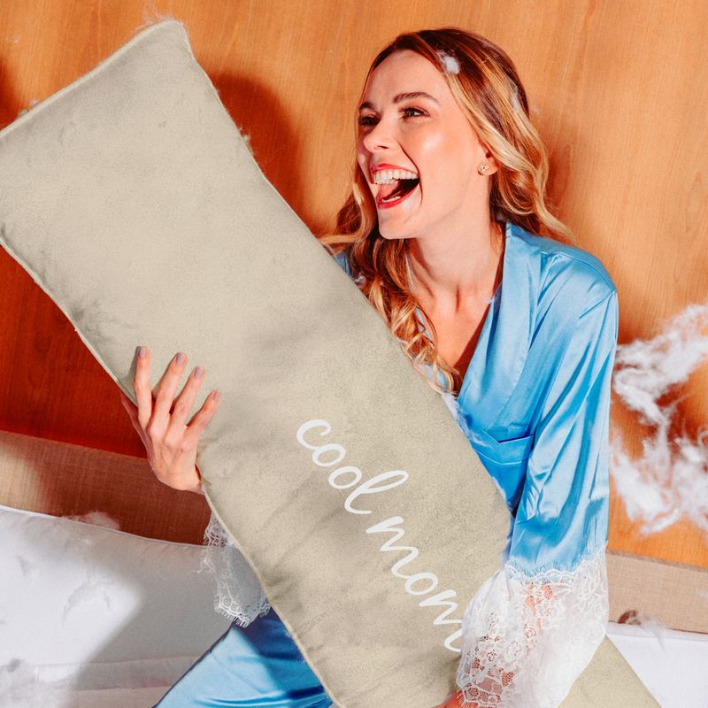 Sharon-Klein-Photography_-bodypillow_-01