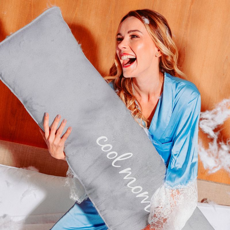 Sharon-Klein-Photography_-bodypillow_-03--1-