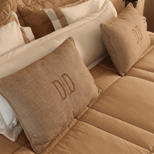 Cama Gold Luxury